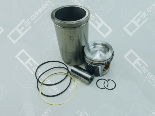 Set raparatii, piston/bucsa cursa cilindru 01 0329 500001 OE Germany